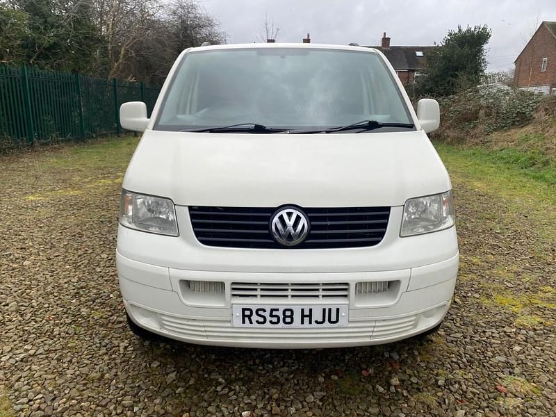Usado VW Transporter 102 HP (75 kW) 2008 Branco Van