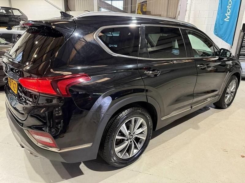Used Hyundai Santa Fe Premium 200 HP (147 kW) 2019 Black SUV
