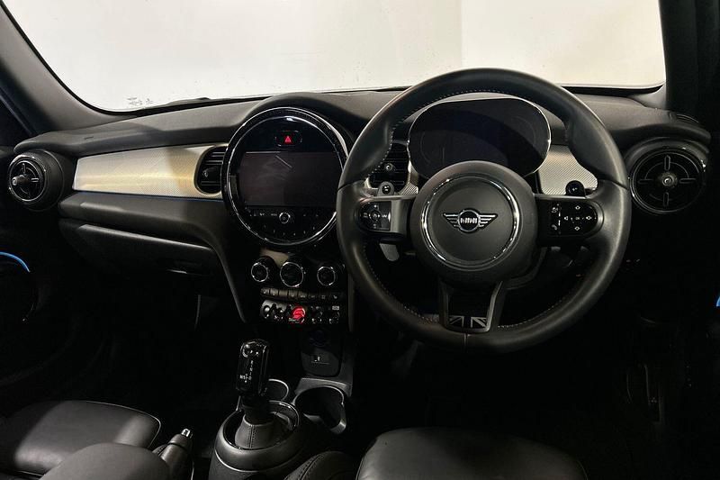 Used Mini Cooper S Exclusive 176 HP (129 kW) 2022 Other Hatchback