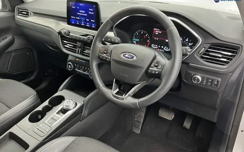 Used Ford Kuga Titanium 120 HP (88 kW) 2020 Silver SUV