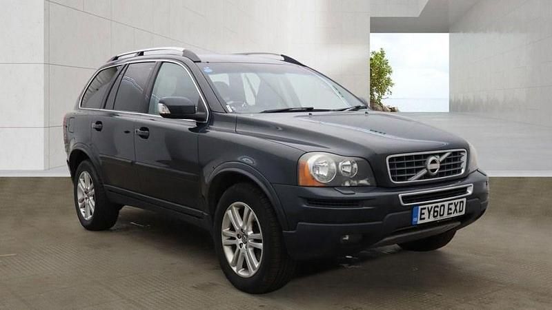 Usado Volvo XC90 SE 182 HP (133 kW) 2010 Cinzento SUV