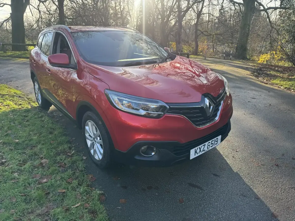 Usado Renault Kadjar Dynamique 110 CV (80 kW) 2017 Rojo SUV
