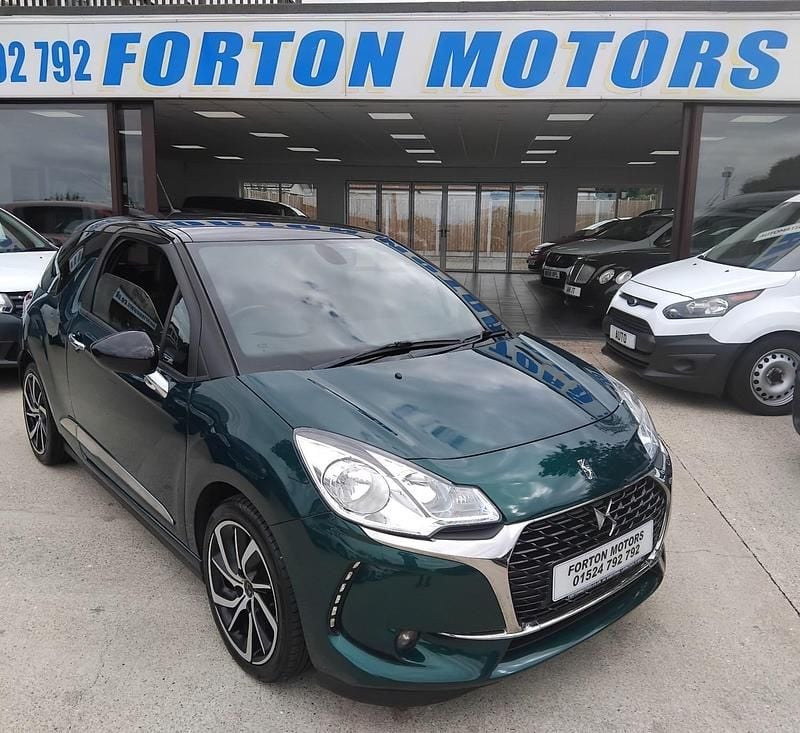Used Citroën DS3 Chic 2017 Green Hatchback