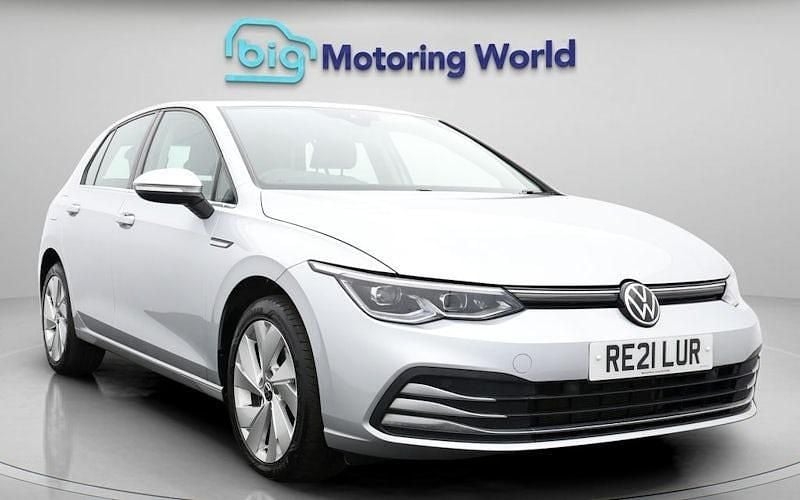 Used 2024 VW Golf VIII Style Hatchback | £16,600 (Super price) - Image 1/4
