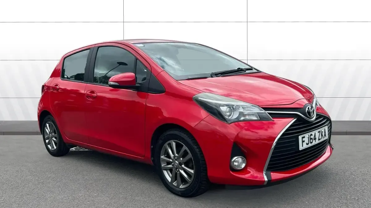 Used Toyota Yaris 69 HP (50 kW) 2014 Hatchback