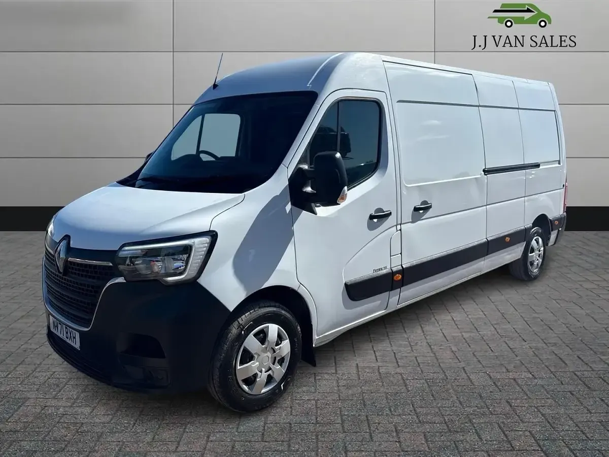 Used Renault Master Business 2021 White MPV