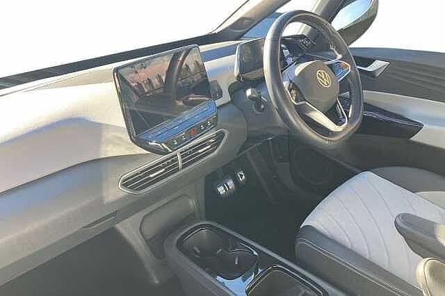 Image 2/4
