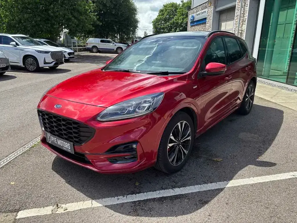 Used Ford Kuga ST-Line X 2021 Ruby red SUV