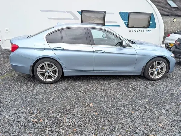 Used BMW 320 Luxury Line 184 HP (135 kW) 2014 Blue Sedan