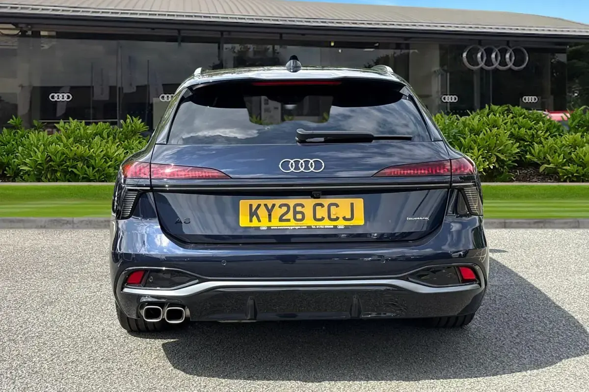 New Audi A6 S-Line 204 HP (150 kW) 2026 Blue Estate