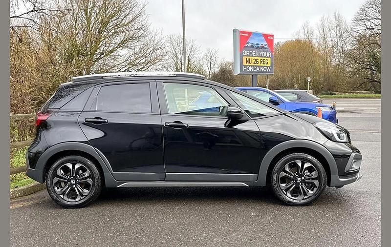 Used Honda Jazz Advance 122 HP (89 kW) 2025 Crystal black Hatchback