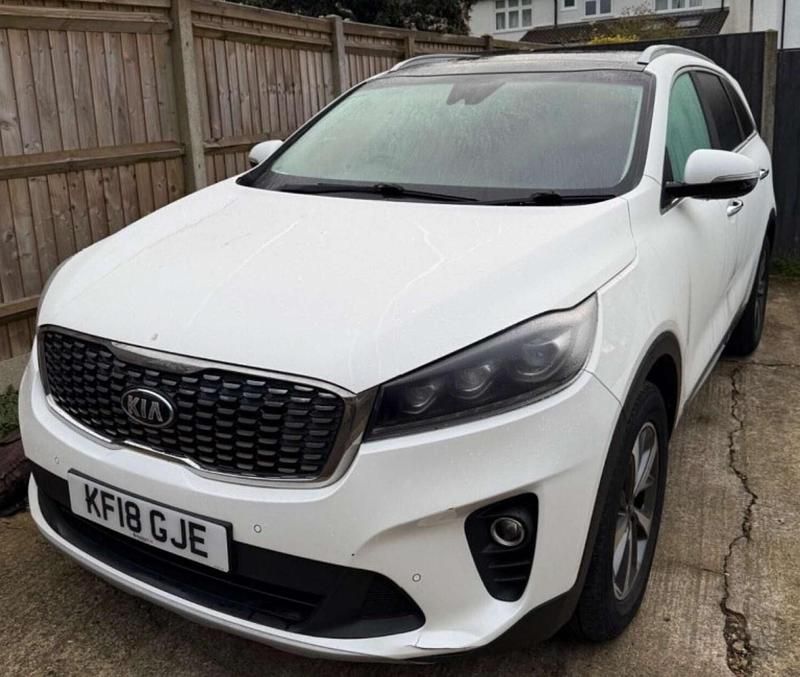 Used Kia Sorento 200 HP (147 kW) 2018 White SUV