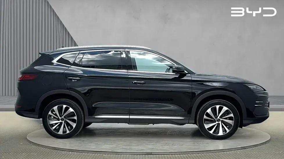 Used BYD Seal U Boost 218 HP (160 kW) 2025 Black SUV