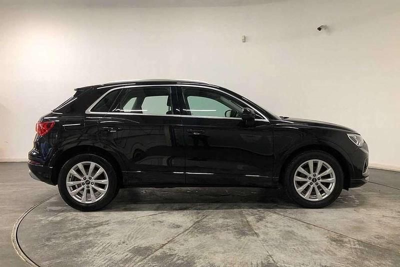 Used Audi Q3 Sport 147 HP (108 kW) 2023 Black SUV