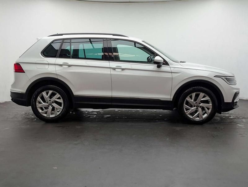 Used VW Tiguan S 150 HP (110 kW) 2021 White SUV