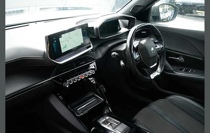 Used Peugeot e-2008 GTi 100 kW (136 HP) 2022 Grey SUV