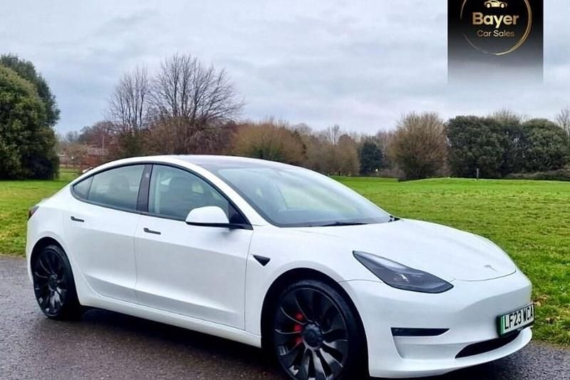 White Used 2023 Tesla Model 3 Performance Sedan | £25,985 (Fair price) - Image 1/1