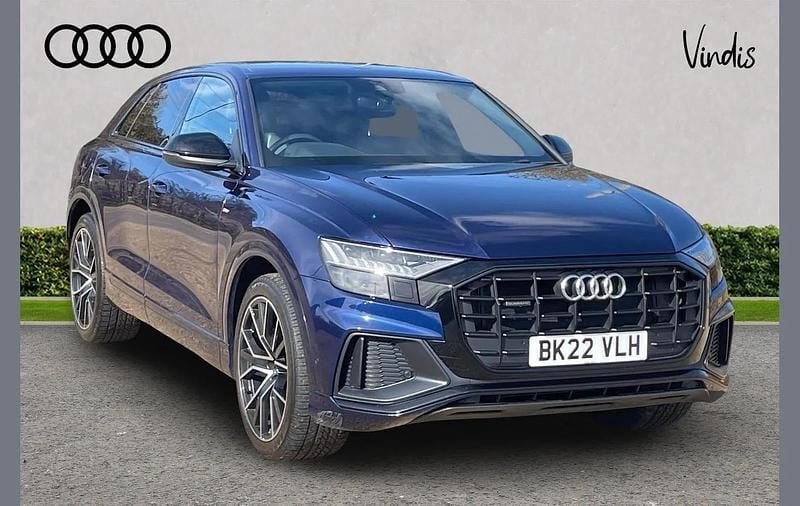 Used Audi Q8 Black Edition 281 HP (206 kW) 2022 Blue SUV