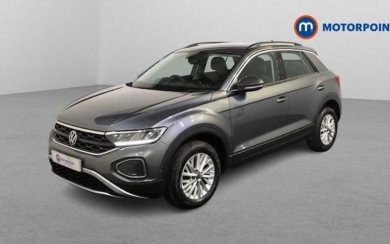Used VW T-Roc Life 150 HP (110 kW) 2025 SUV