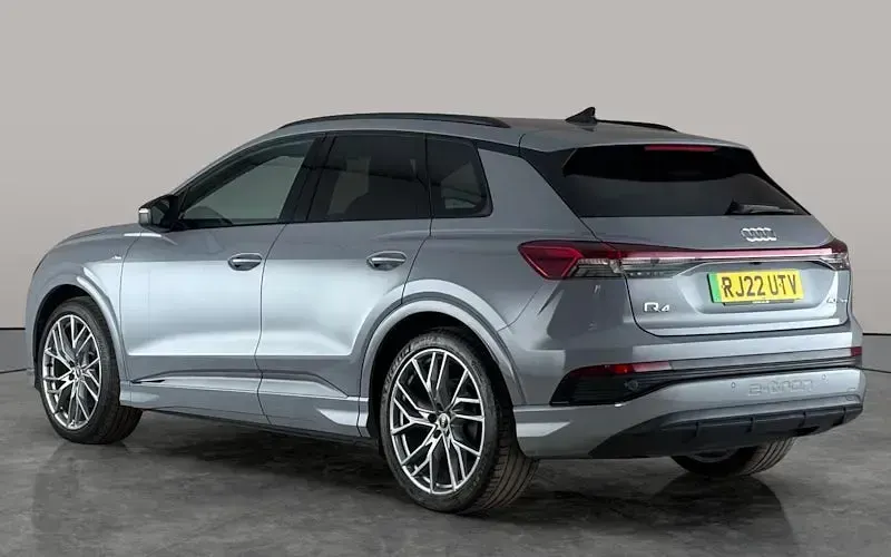 Used Audi Q4 e-tron 150 kW (204 HP) 2022 Grey SUV