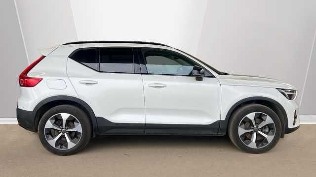 Usado Volvo XC40 Ultimate 194 HP (142 kW) 2024 SUV