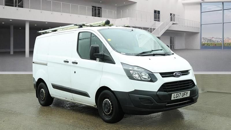 Begagnad Ford Transit Custom 105 HK (77 kW) 2017 Vit Van