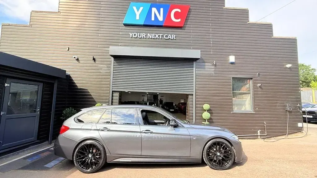 Used BMW 320 M Sport 2018 Grey Estate