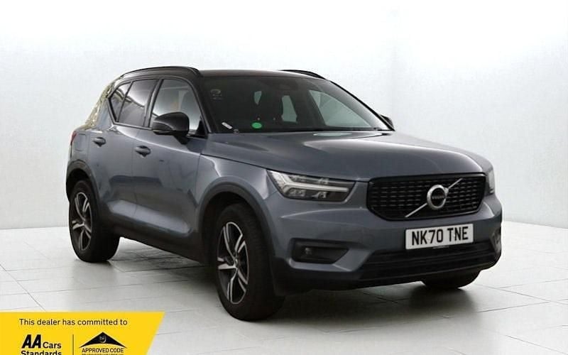 Used 2022 Volvo XC40 R-Design SUV | £20,750 (Good price) - Image 1/4