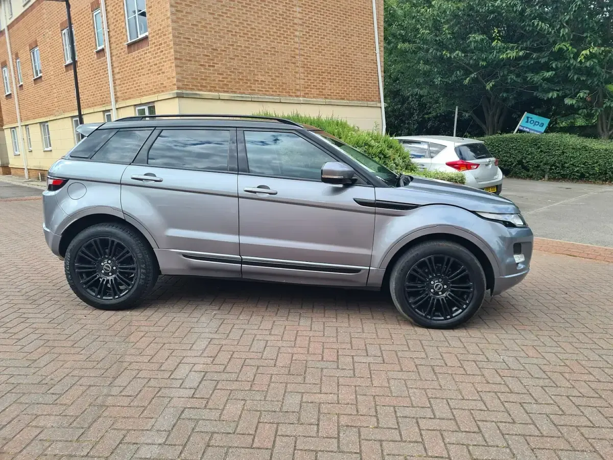 Used Land Rover Range Rover evoque Pure 2011 Grey Estate