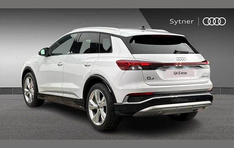 New Audi Q4 e-tron S-Line 147 kW (200 HP) 2026 White SUV