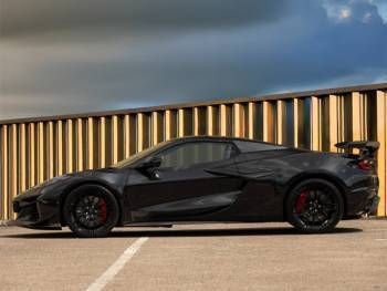 Used Chevrolet Corvette 646 HP (475 kW) 2024 Black Cabriolet