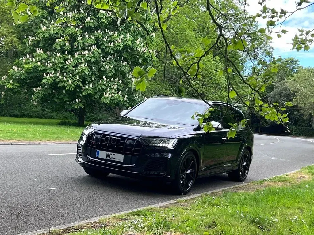 Used Audi SQ7 Sport 435 HP (319 kW) 2020 Black SUV