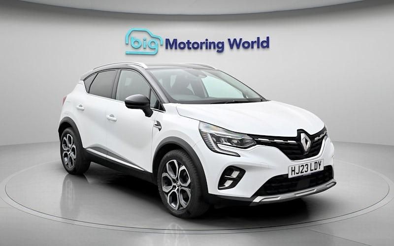 Begagnad Renault Captur Techno 91 HK (66 kW) 2023 Vit SUV