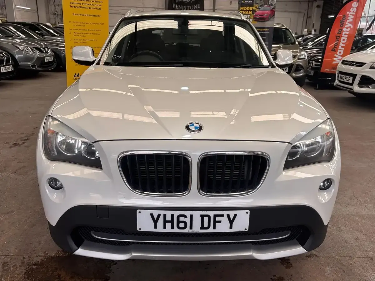 Used BMW X1 Comfort Edition 177 HP (130 kW) 2011 White SUV