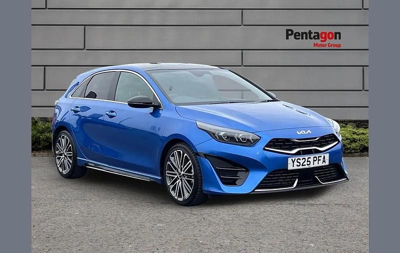 Used Kia Ceed GT-Line S 138 HP (101 kW) 2025 Blue Hatchback