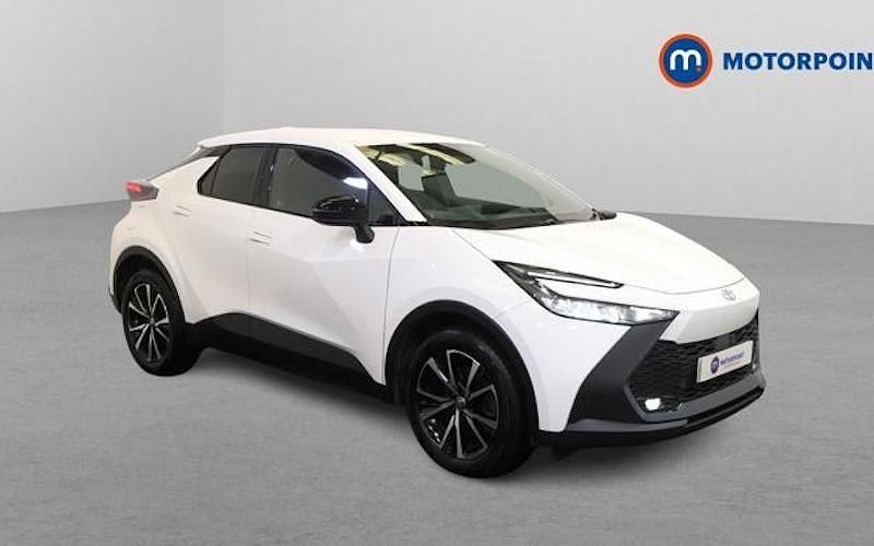 Used Toyota C-HR Design 223 HP (164 kW) 2025 White SUV
