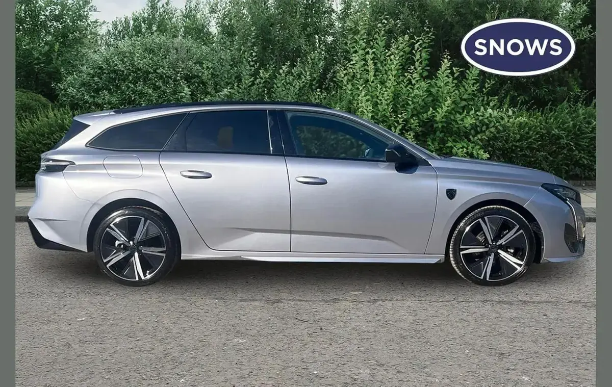 Usado Peugeot 308 GTi 134 HP (98 kW) 2025 Cinzento Carrinha
