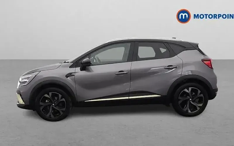 Second-hand Renault Captur Engineered 143 CP (105 kW) 2024 Gri SUV