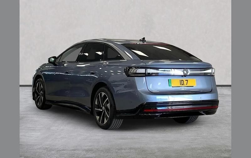 New VW ID.7 Pro 206 kW (281 HP) 2026 Blue Hatchback