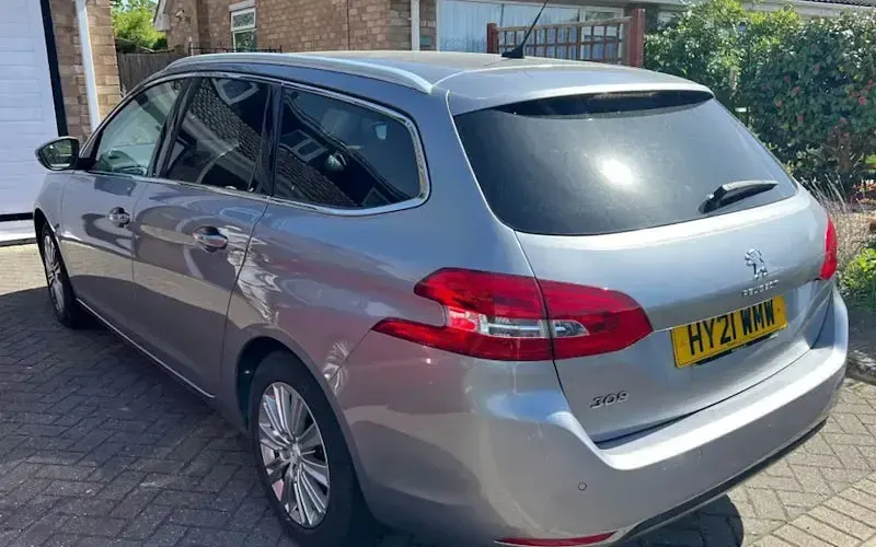 Second-hand Peugeot 308 SW Allure 131 CP (96 kW) 2021 Gri Break