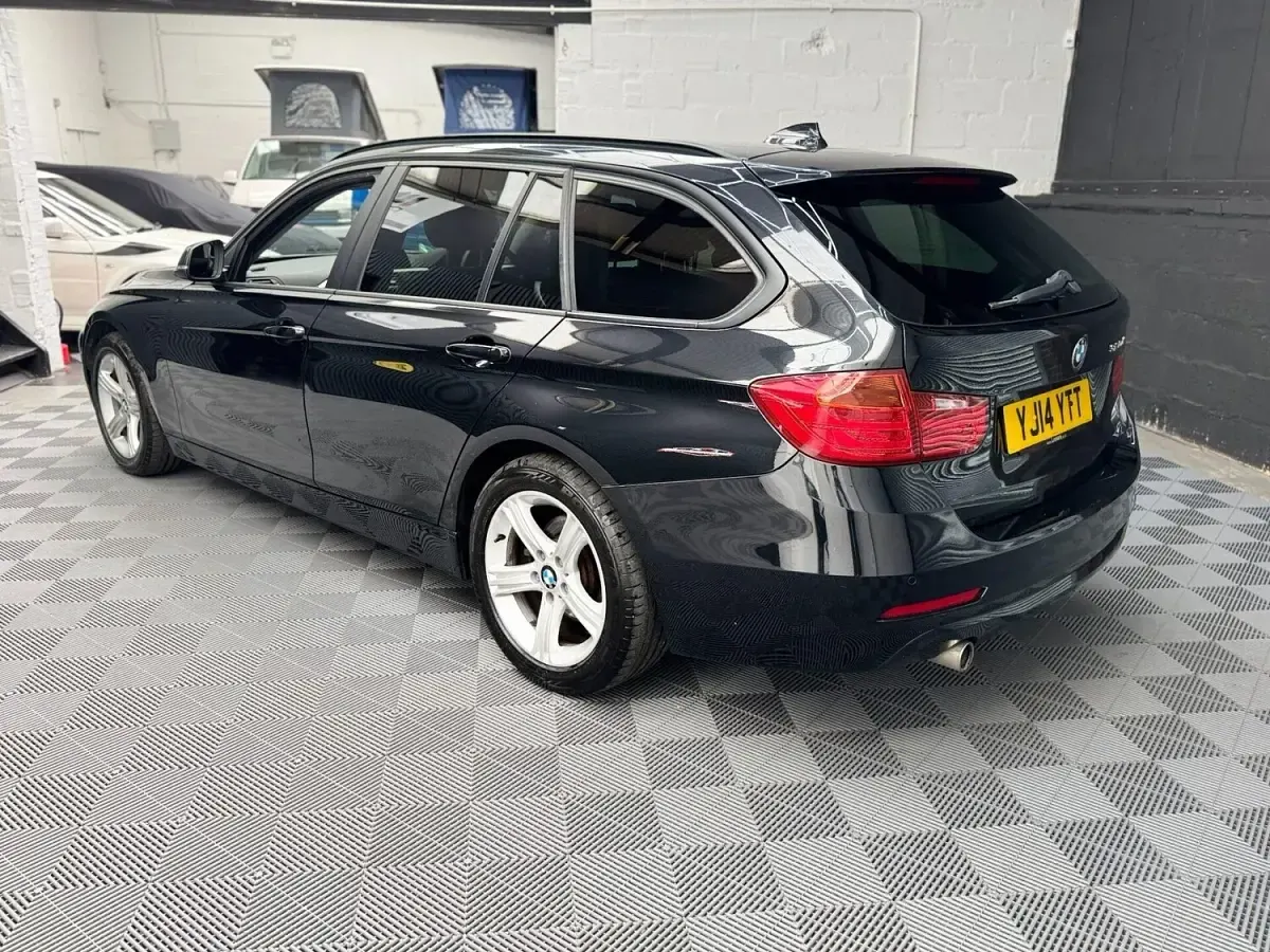 Used BMW 320 Comfort Edition 2014 Black Estate