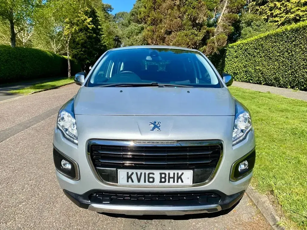 Begagnad Peugeot 3008 Active 120 HK (88 kW) 2016 Silver SUV