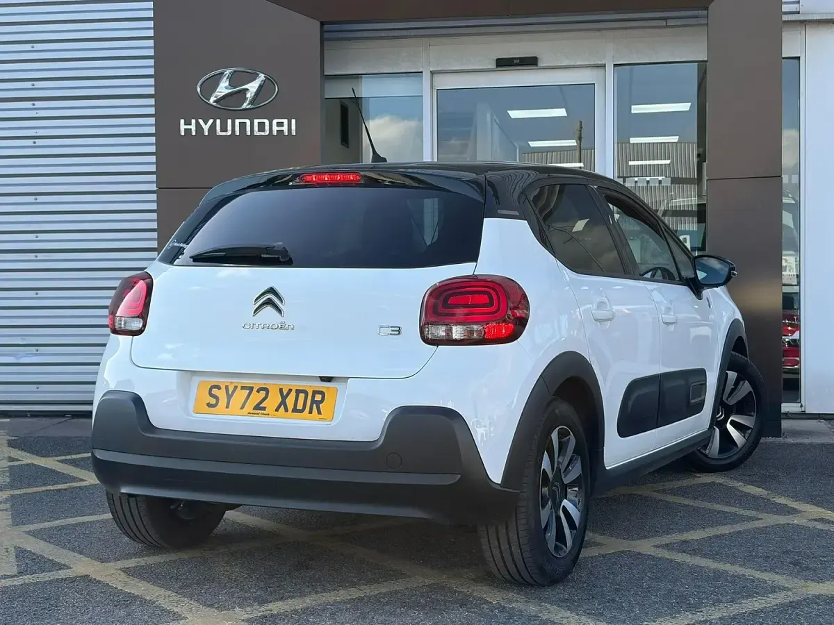 Used Citroën C3 PureTech 2023 White Hatchback