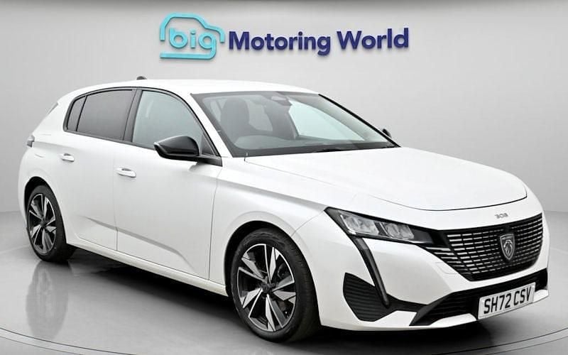 Used Peugeot 308 Allure 131 HP (96 kW) 2024 Hatchback