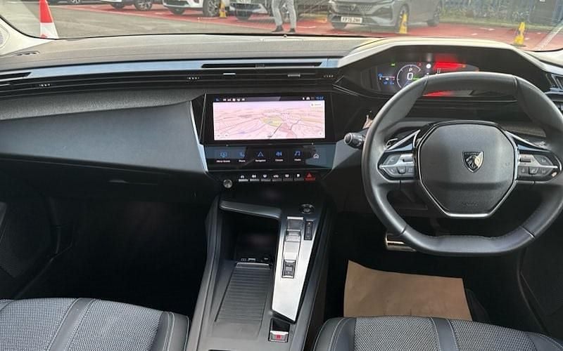 Used Peugeot 308 SW Allure Premium 179 HP (131 kW) 2022 Red Estate