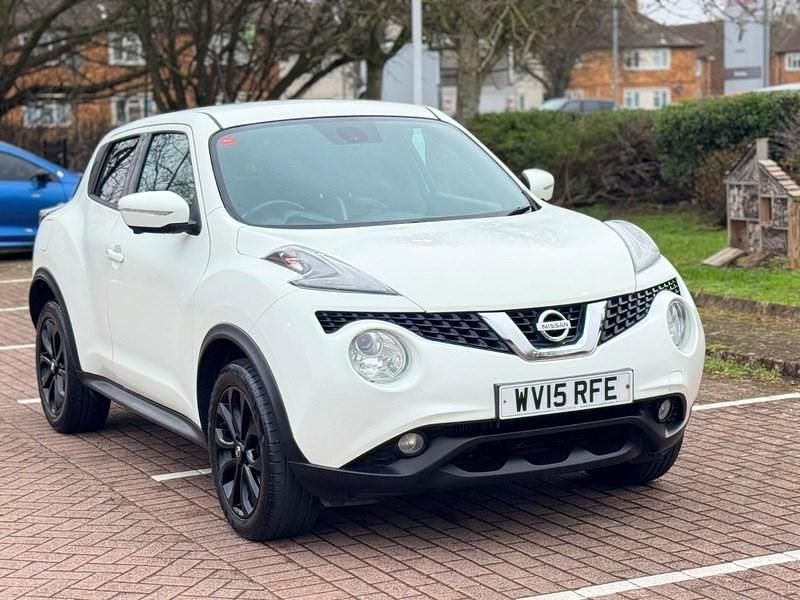 Used Nissan Juke Tekna 115 HP (84 kW) 2015 White SUV