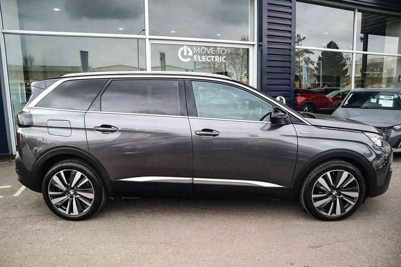 Used Peugeot 5008 Premium 130 HP (95 kW) 2020 Grey SUV