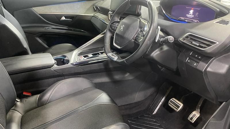 Used Peugeot 5008 GT 131 HP (96 kW) 2023 Blue SUV