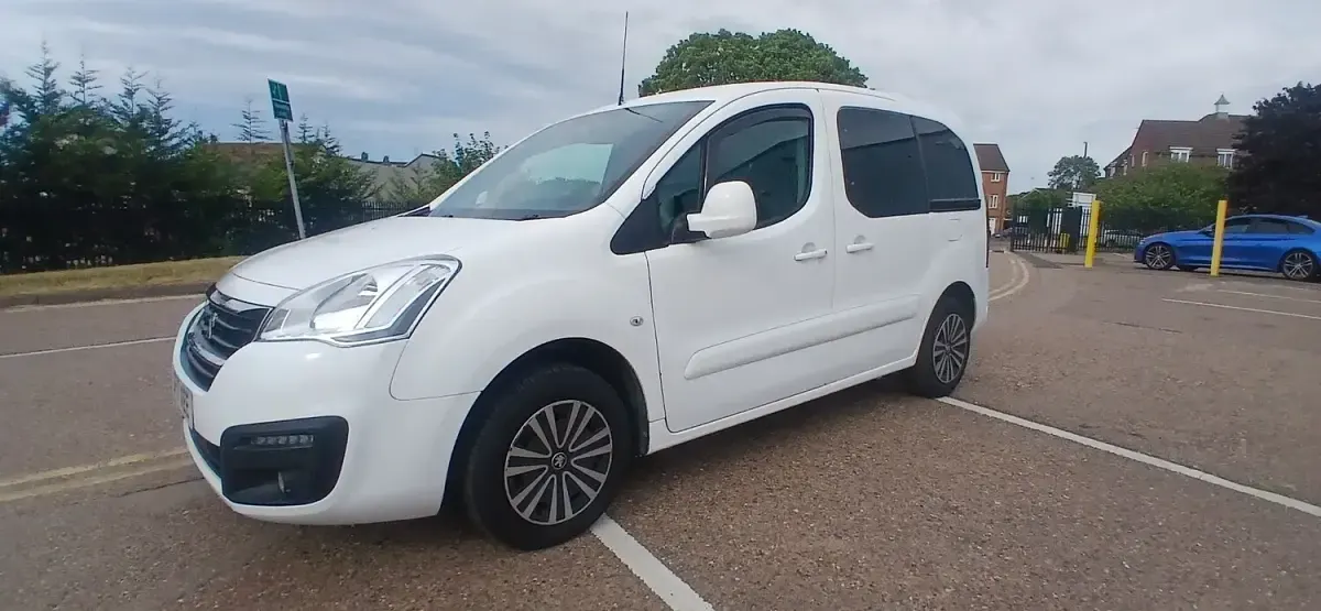 Used Peugeot Partner Tepee Active 2017 White MPV