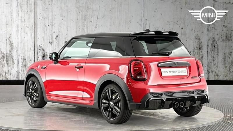 Used Mini Cooper S Hatch 176 HP (129 kW) 2024 Red Hatchback